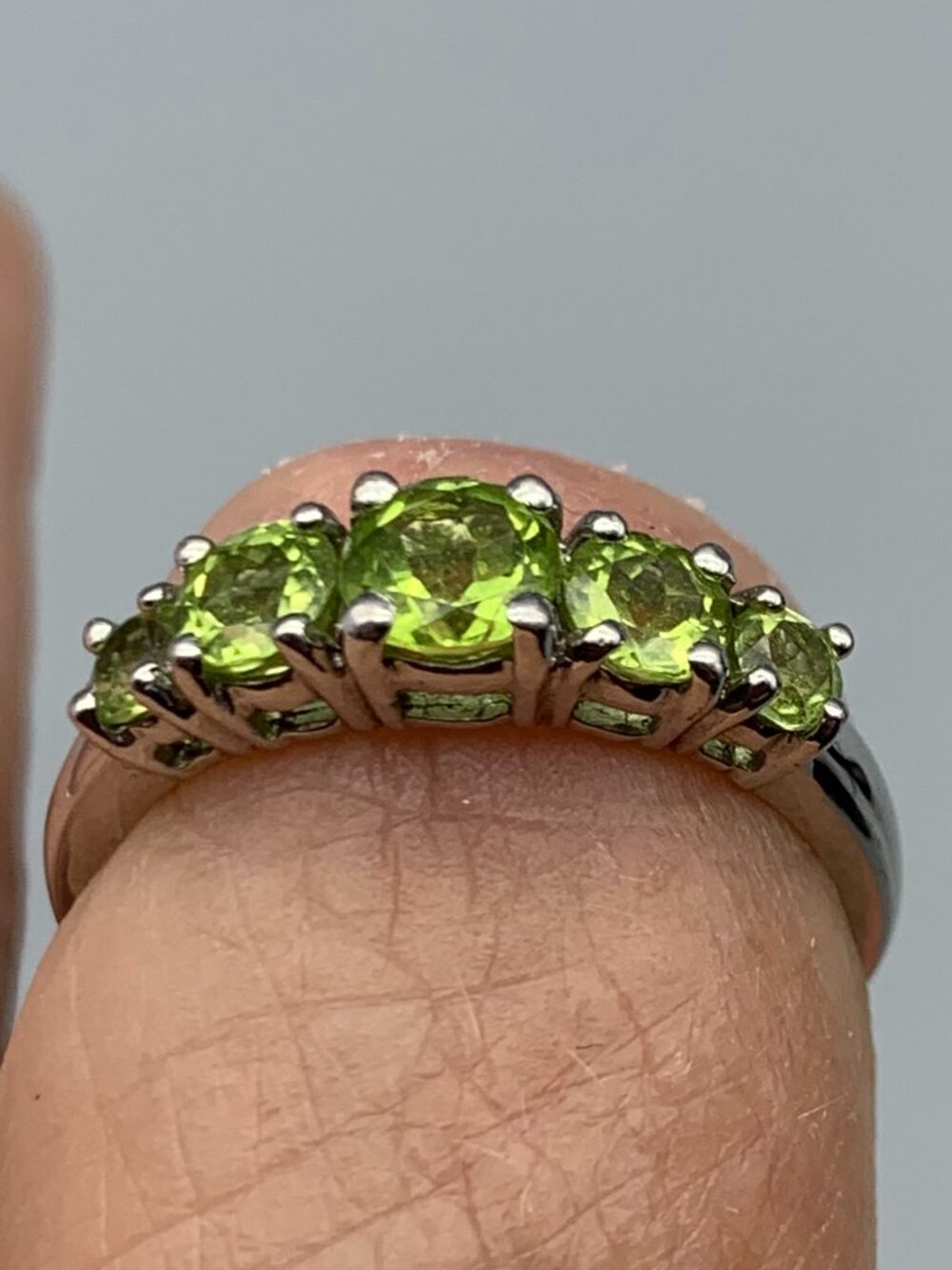 KN Kajal Naina 925 Sterling Silver Green Peridot Five Stone Band size 10